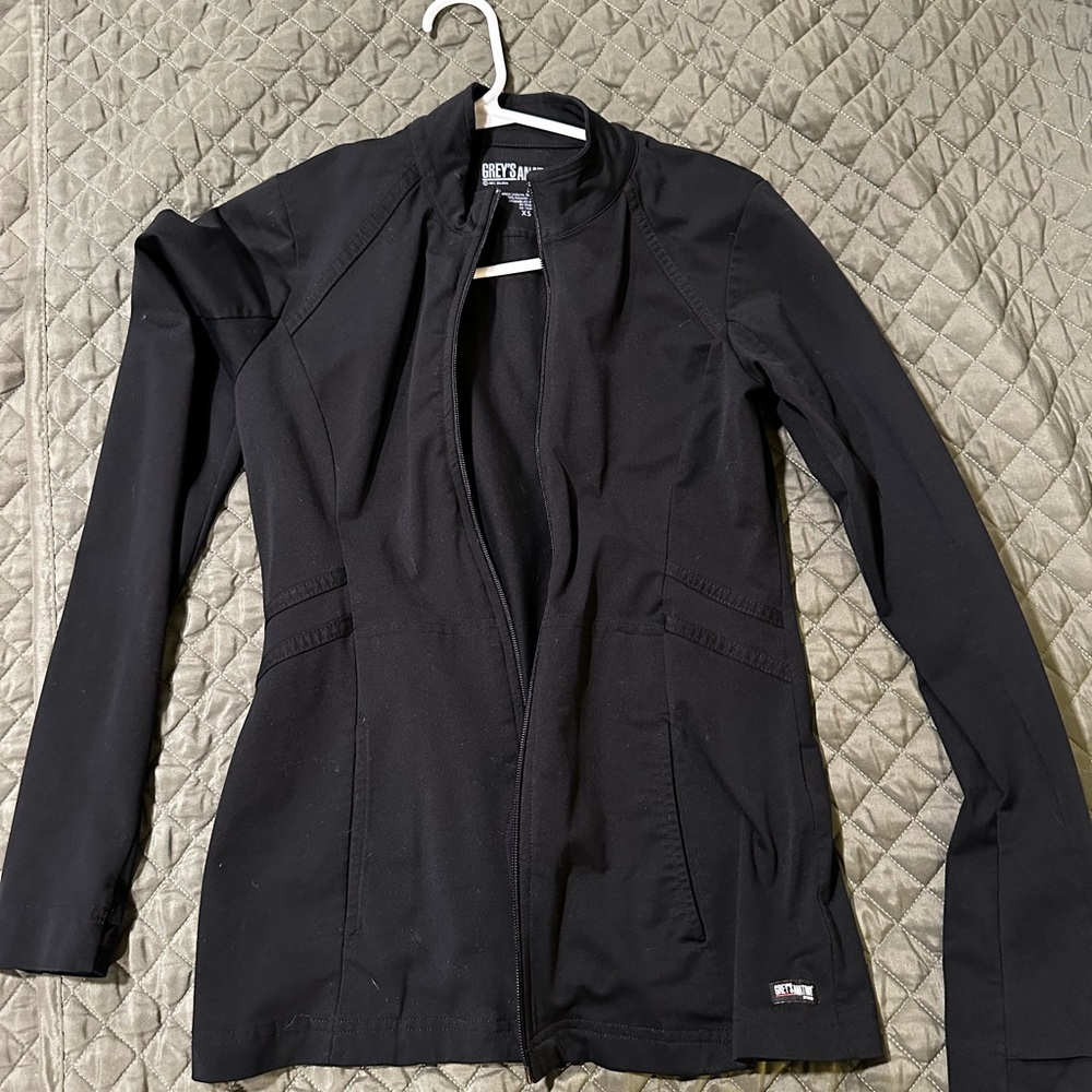 Greys Anatomy zip up scrub jacket- XS